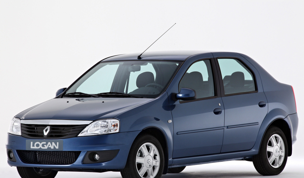 Тест драйв автомобиля Renault Logan