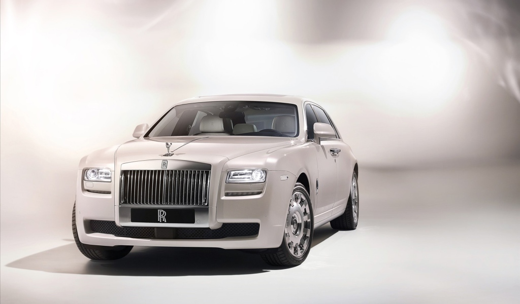 Дизайн автомобиля Rolls Royce Ghost