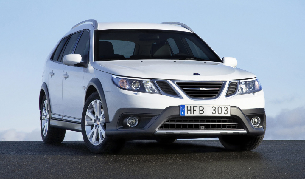  Красивый автомобиль Saab 9-3