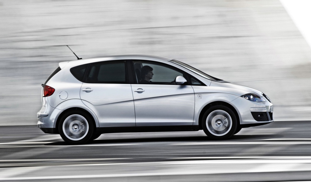  Красивый автомобиль Seat Altea в Москве