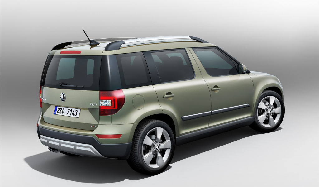 Красивый автомобиль Skoda Yeti 2014