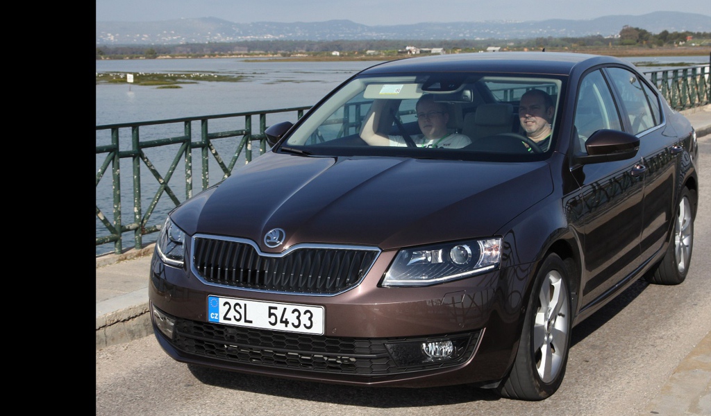 Дизайн автомобиля Skoda Octavia 2013