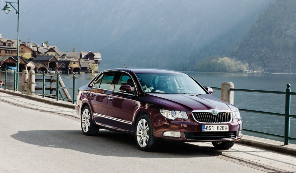 Новая машина Skoda SuperB