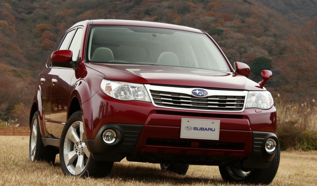 Надежный автомобиль Subaru Forester 2013