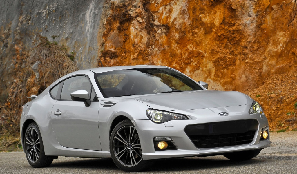 Тест драйв автомобиля Subaru BRZ