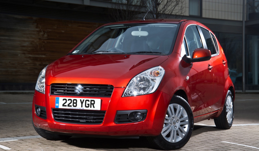 Тест драйв автомобиля Suzuki Splash