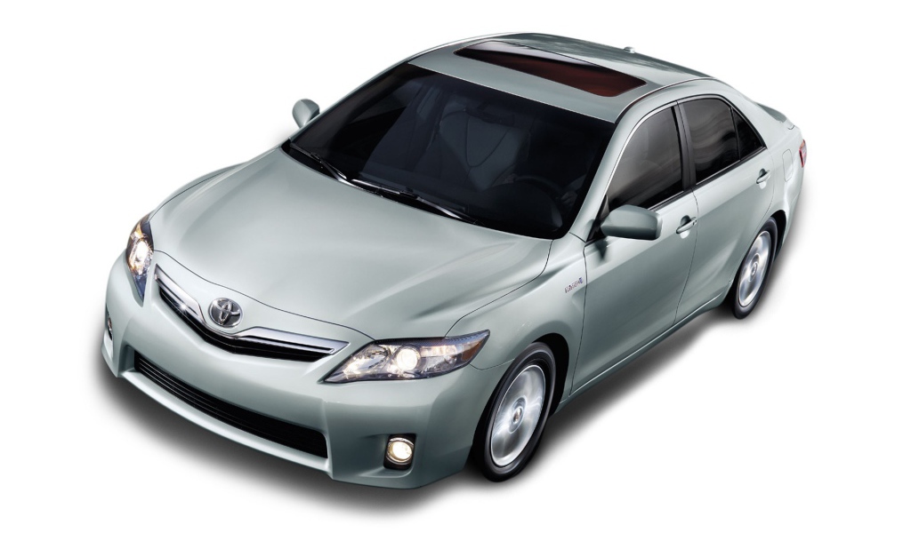 Новый автомобиль Toyota Camry