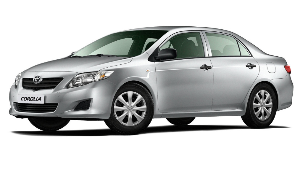 Новая машина Toyota Corolla