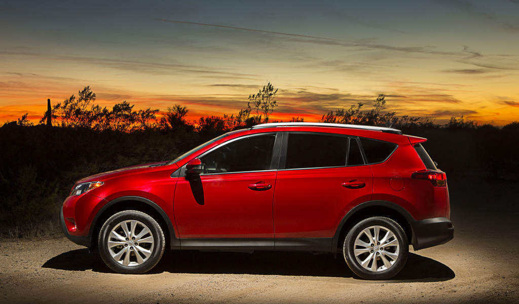 Новый автомобиль Toyota RAV4