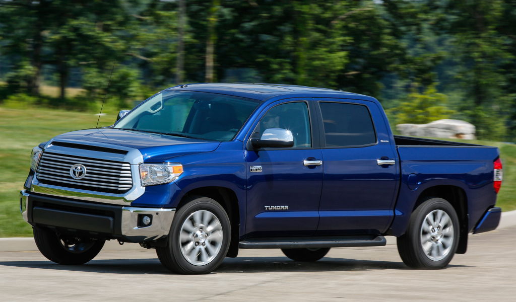 Надежный автомобиль Toyota Tundra 2014