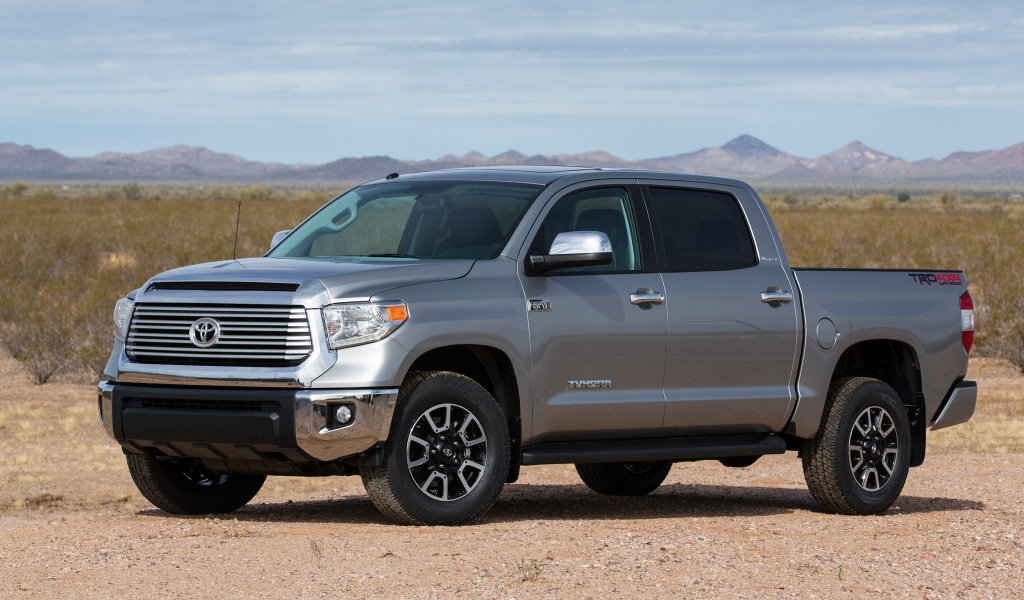 Надежная машина Toyota Tundra 2014