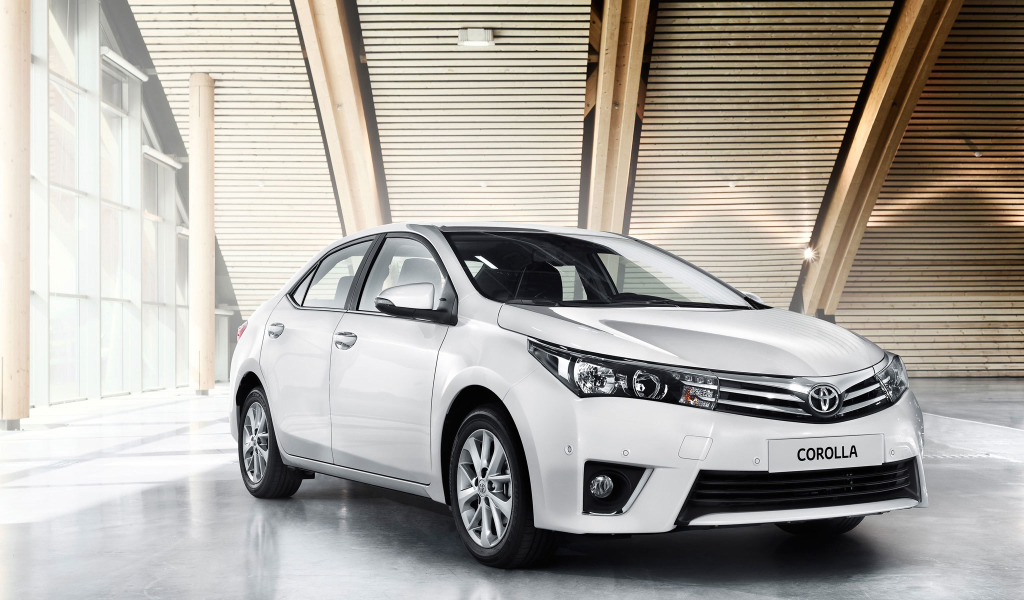 Надежная машина Toyota Corolla 2014