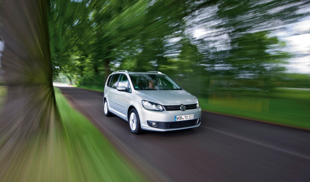 Новый автомобиль Volkswagen Touran