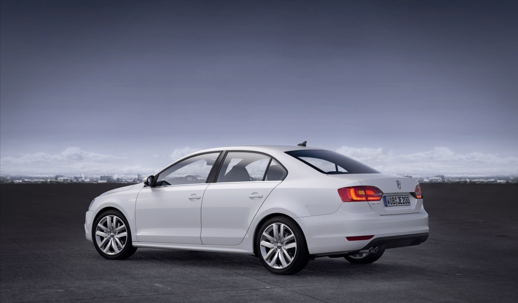 Фото автомобиля Volkswagen Jetta