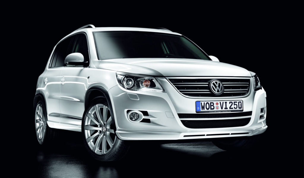 Фото автомобиля Volkswagen Tiguan