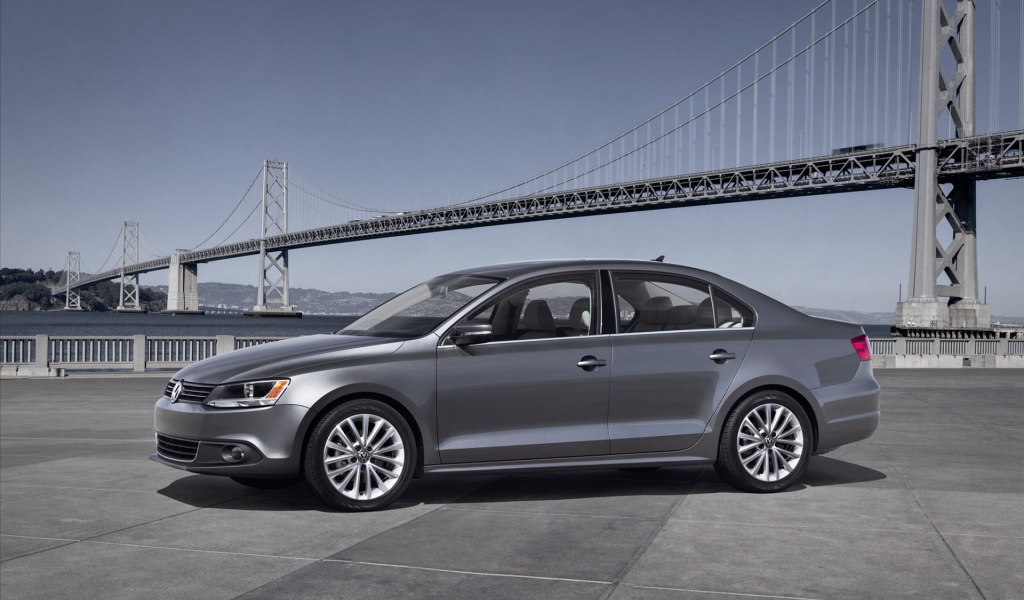 Надежный автомобиль Volkswagen Jetta