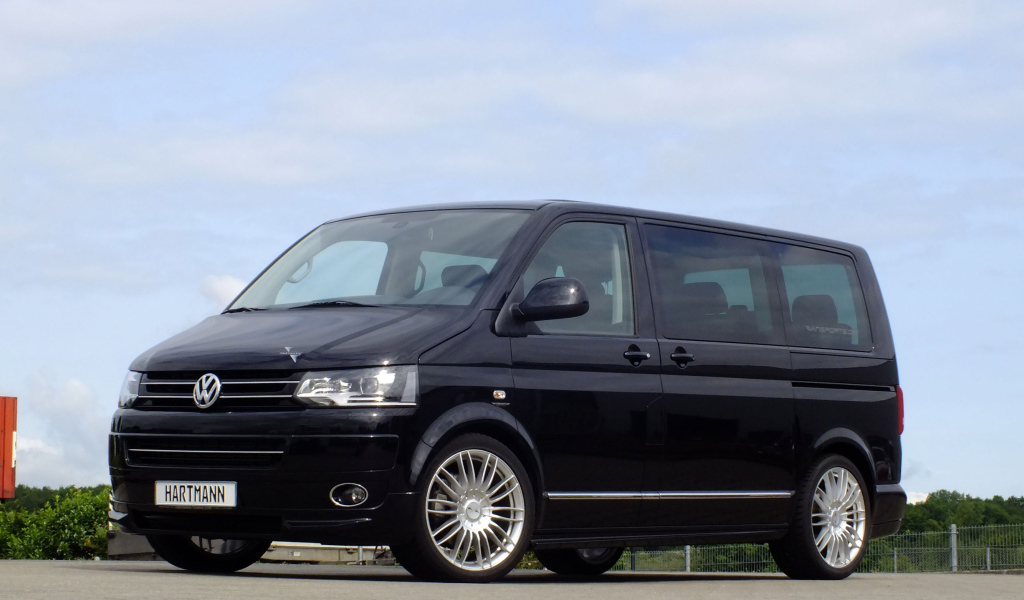 Надежный автомобиль Volkswagen Transporter