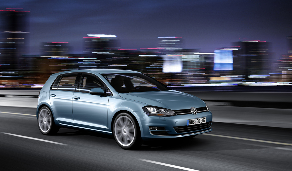 Тест драйв автомобиля Volkswagen Golf