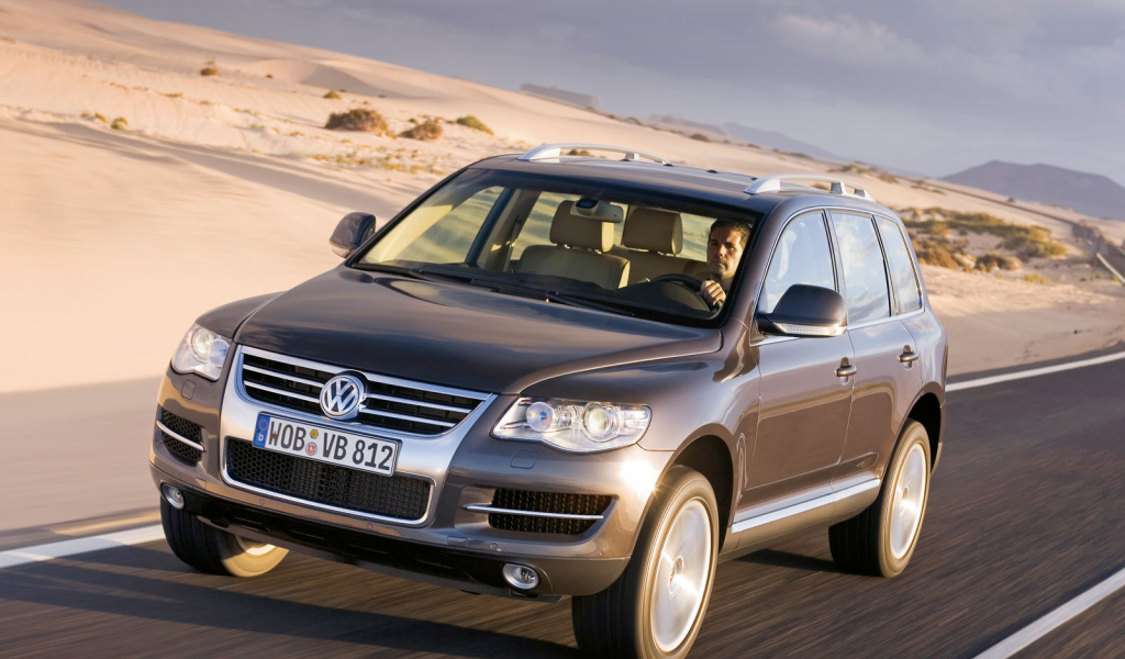 Тест драйв автомобиля Volkswagen Touareg