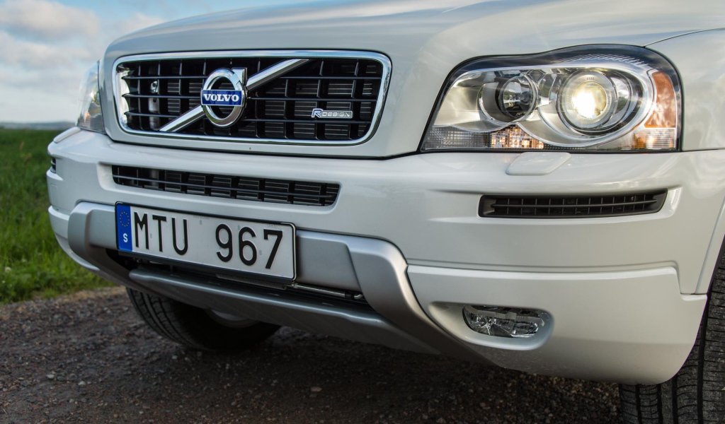 Тест драйв автомобиля Вольво  xc90 2014