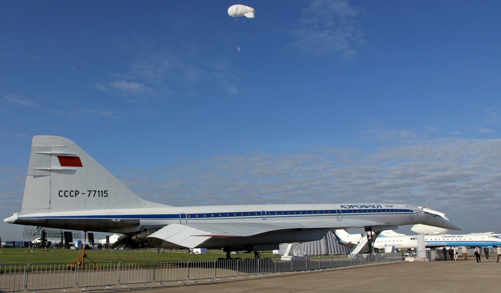 Выставка самолетов