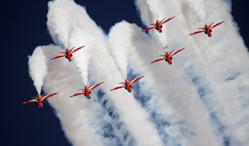 Красные самолеты