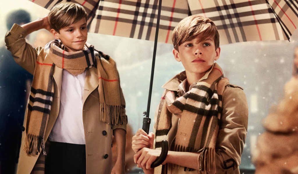 Одежда для детей от Burberry