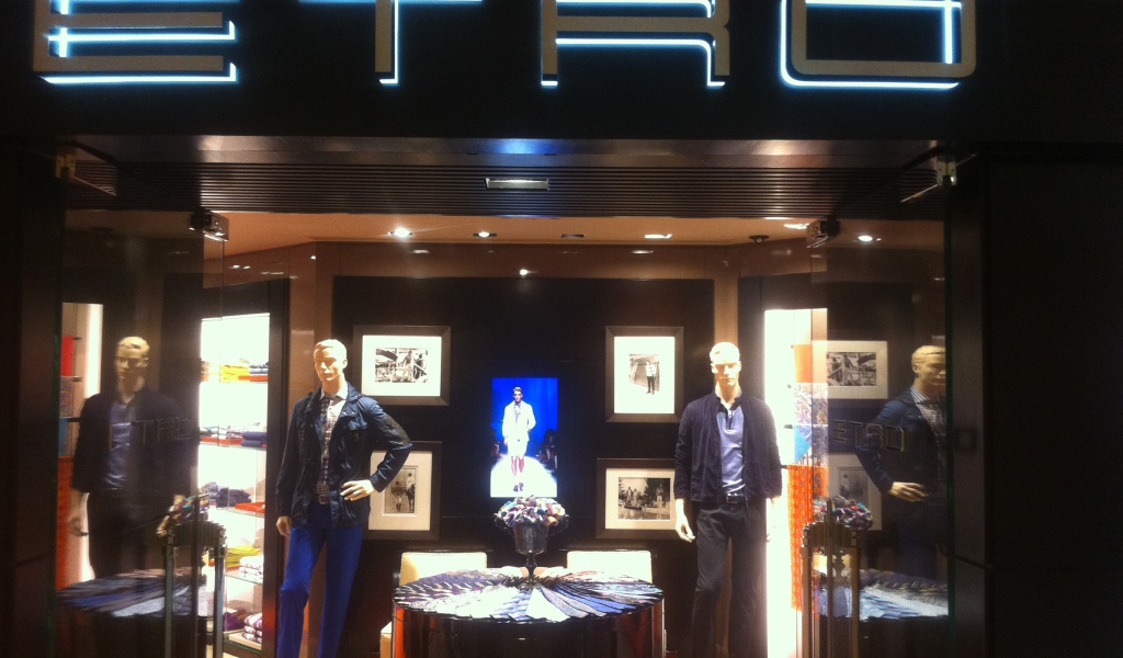 Бутик одежды Etro