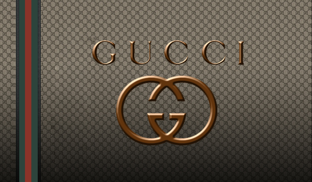 Модная одежда от Gucci