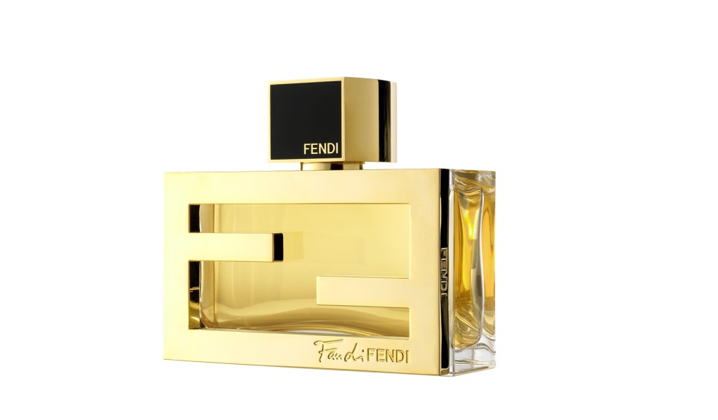 Новые духи от Fendi