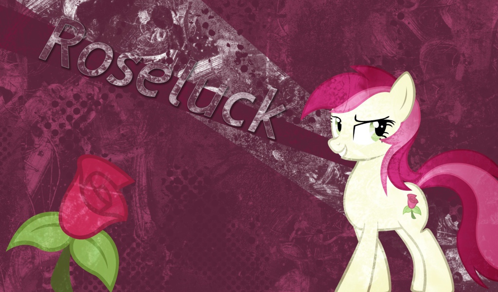 Маленькая пони с розой