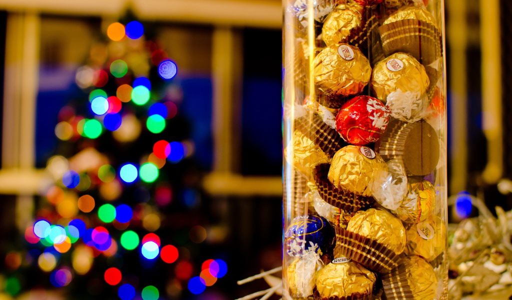 Коробка с конфетами