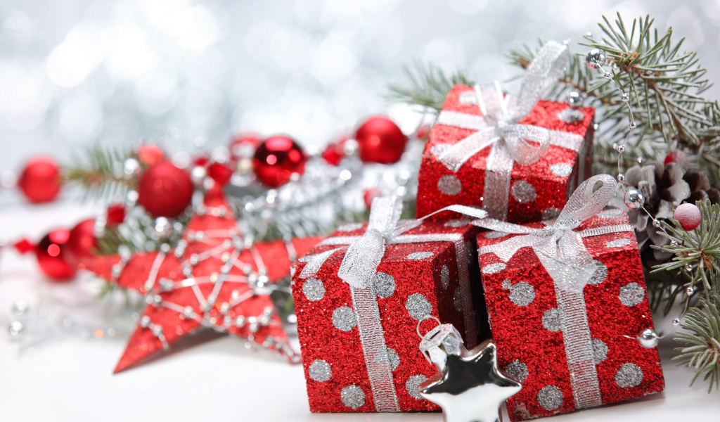 Красные подарки