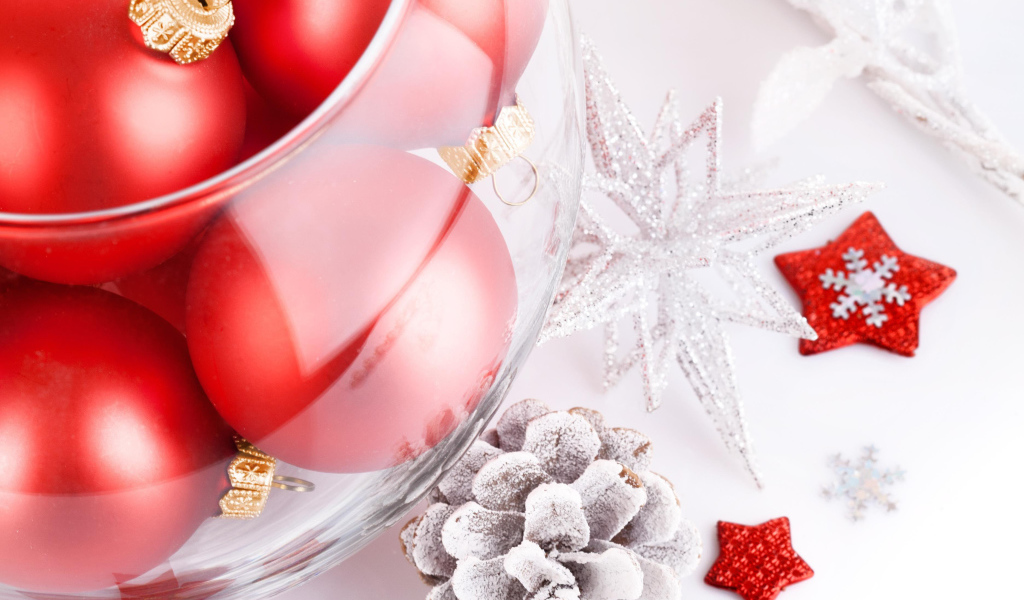 Красные звездочки