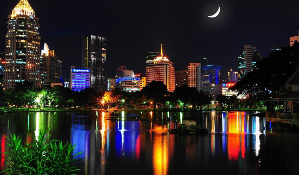 Ночь в Таиланде