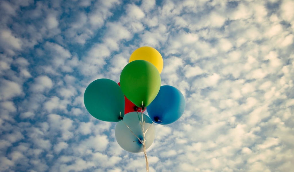 Воздушные разноцветные шары