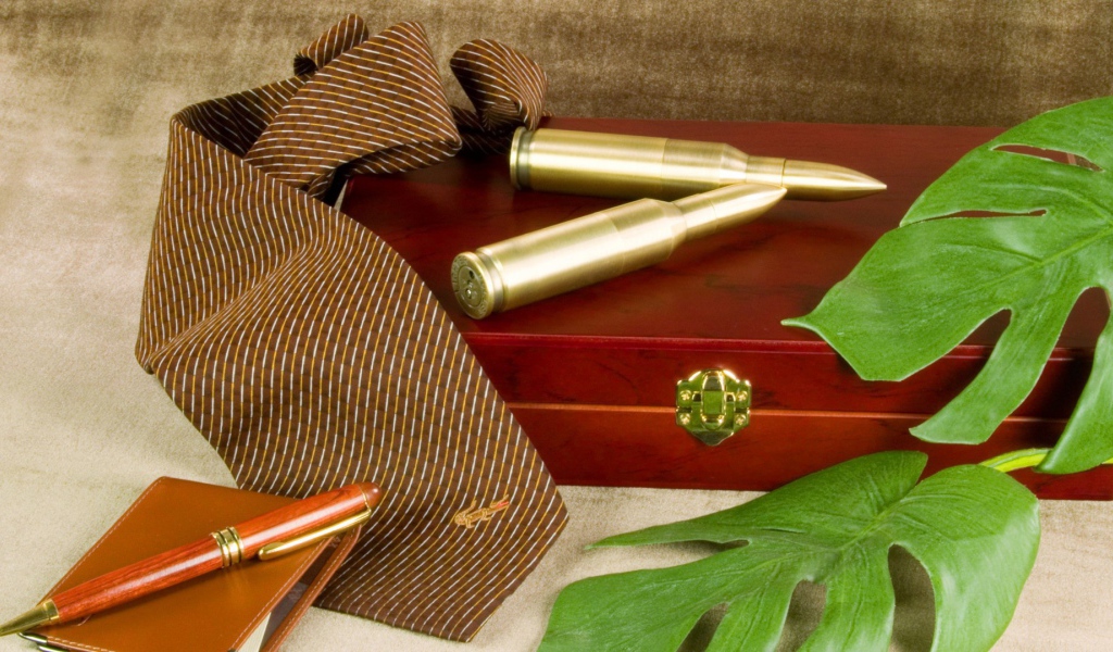 Пули, галстук и шкатулка