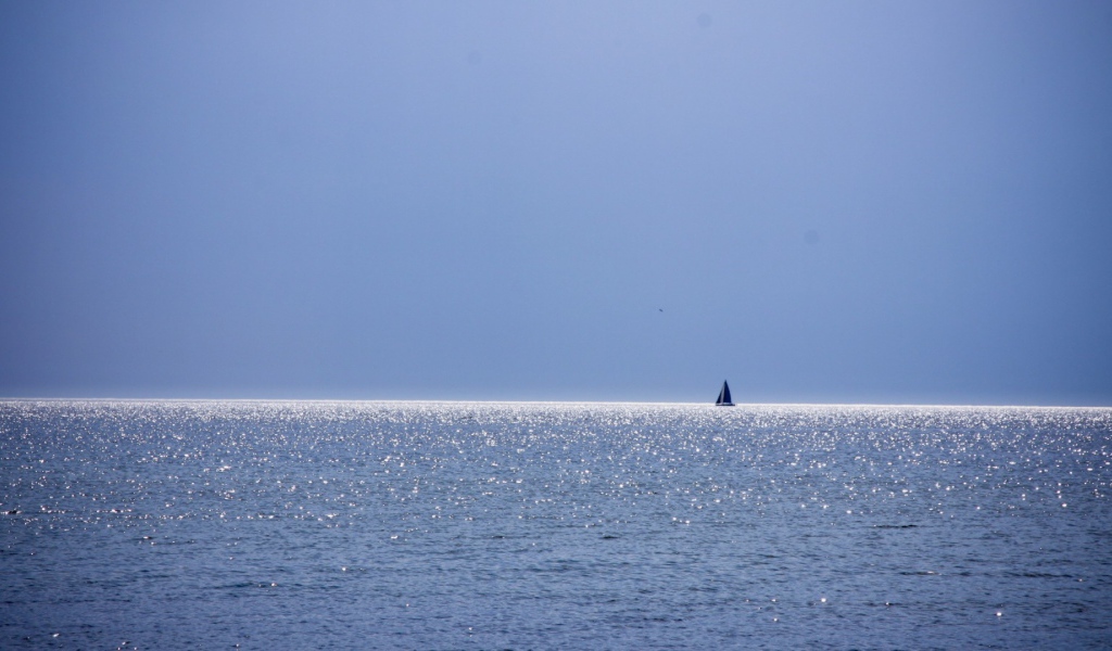 Kорабль в морском штиле