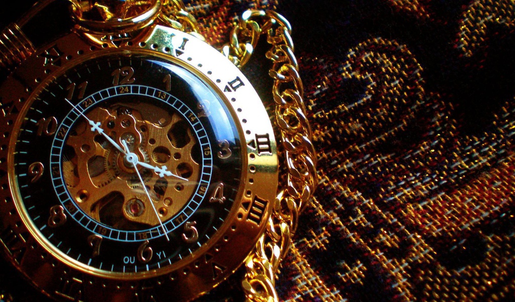 Часы в стиле стимпанк