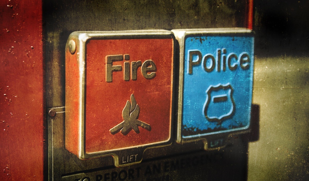 Кнопки вызова пожарных и полиции