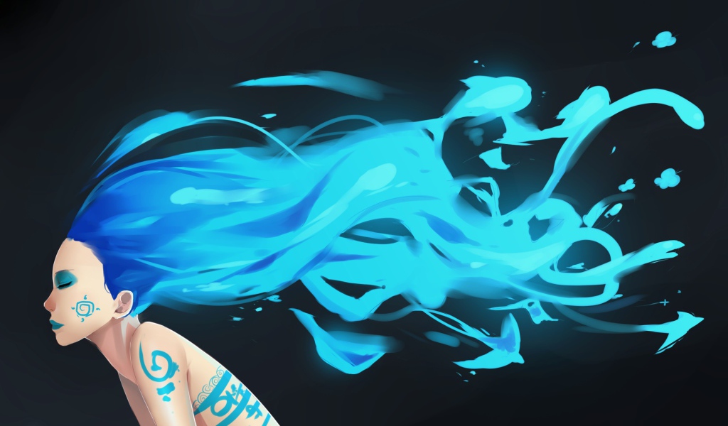 Девушка с голубыми волосами