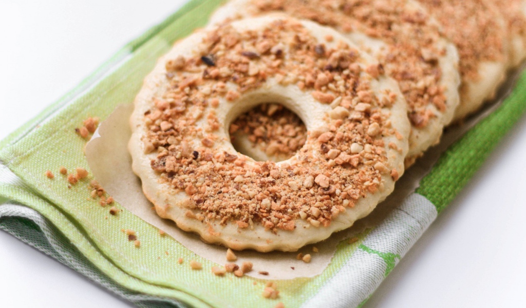 Коржики с орехами