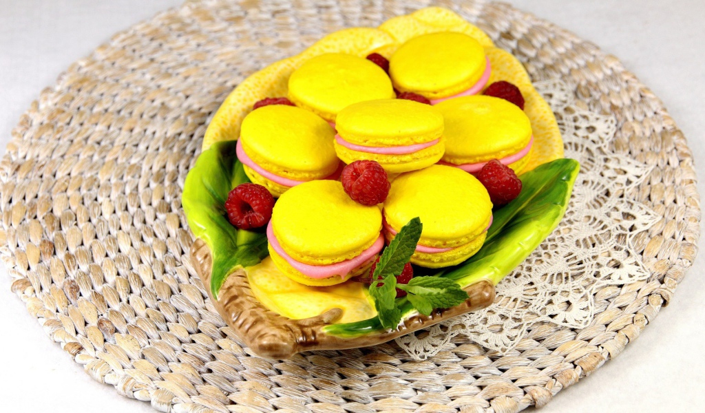 Печенье в лимонной глазури