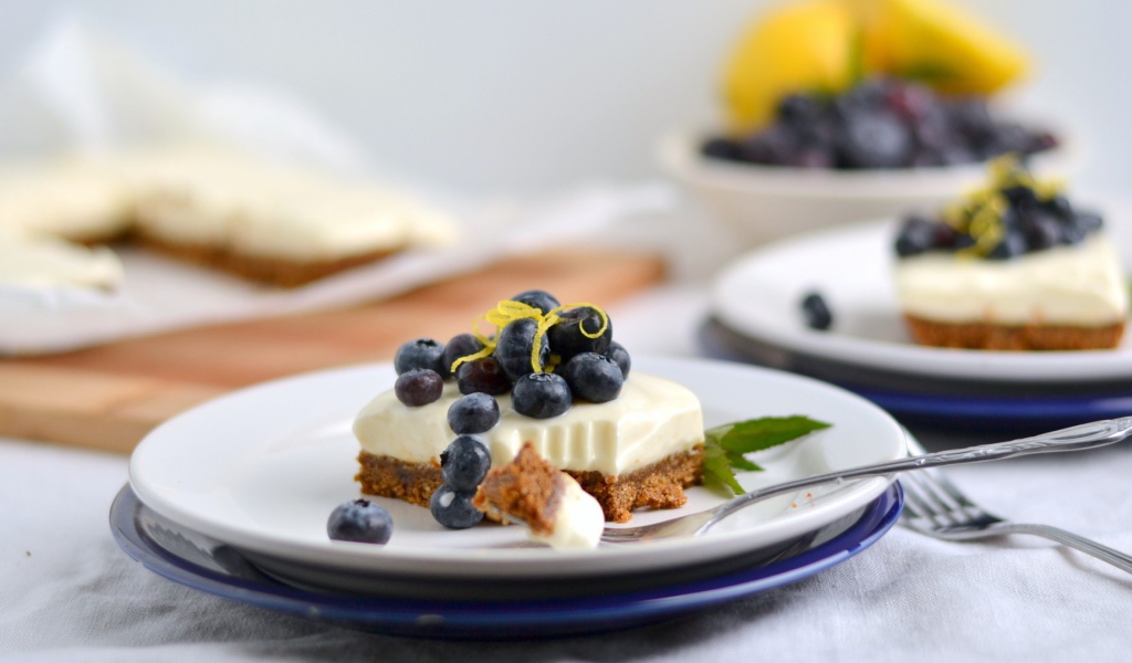 Черничный десерт