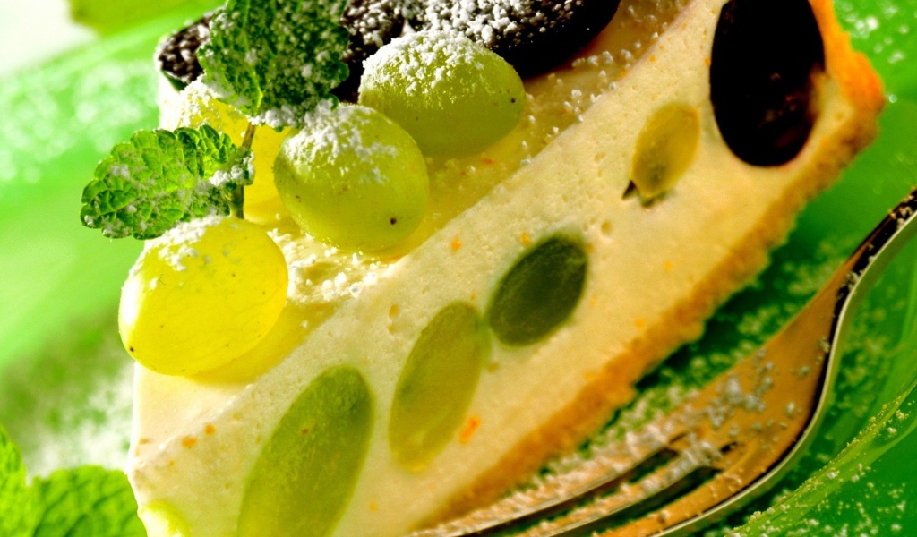 Торт с виноградом