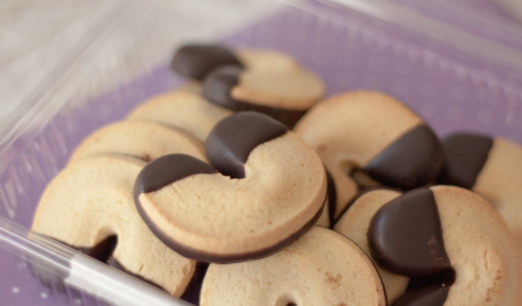 Печенье в шоколаде