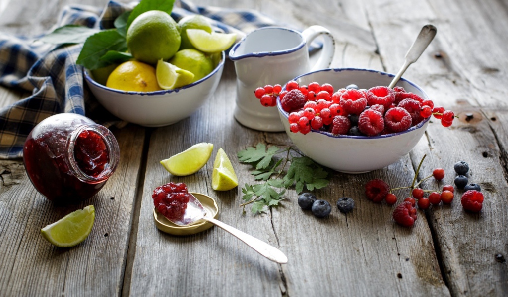 Чаепитие в саду