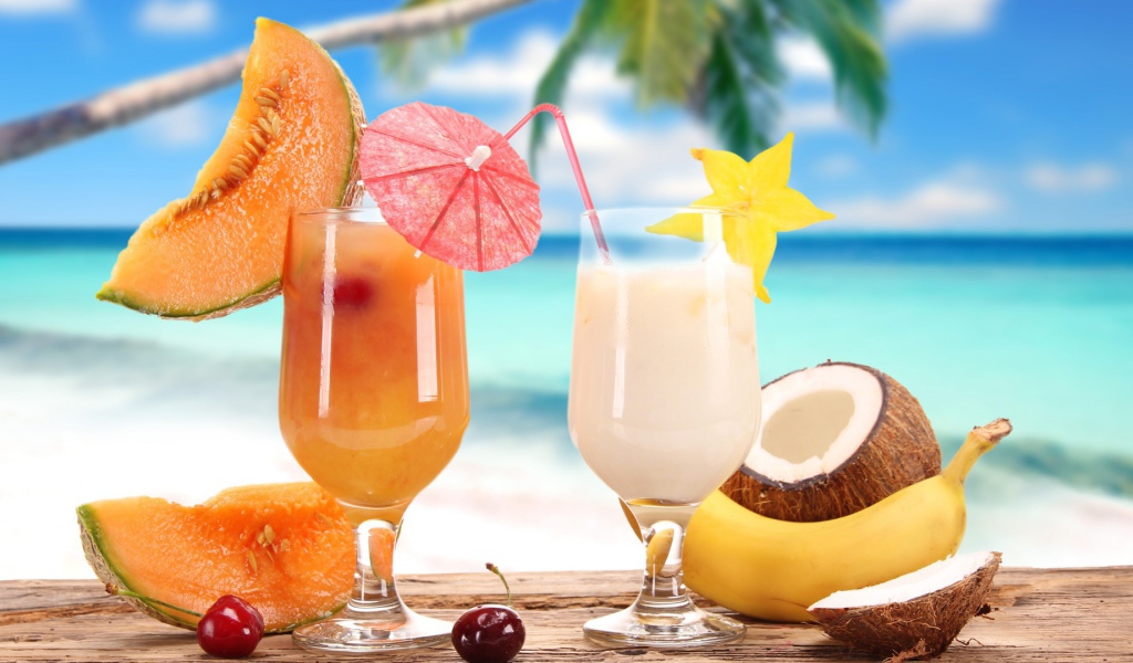 Коктейли тропические
