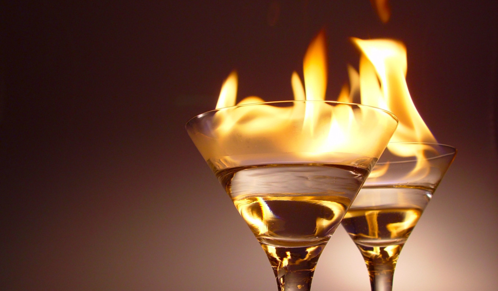 Пламя в бокалах