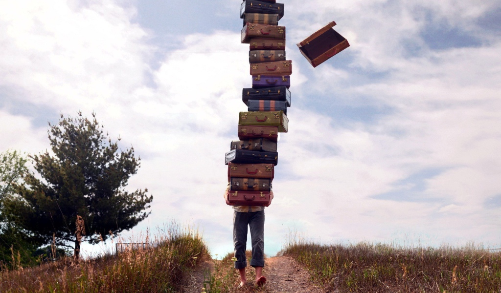 Человек с чемоданами